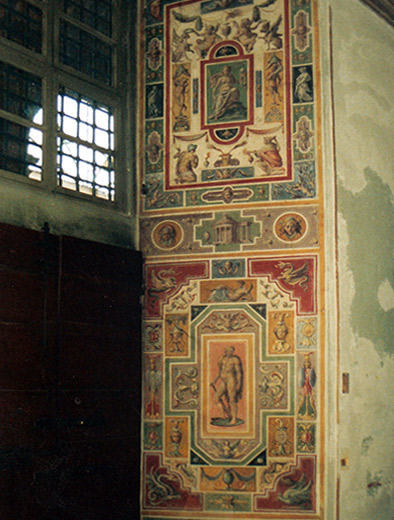 Restauri di affreschi.