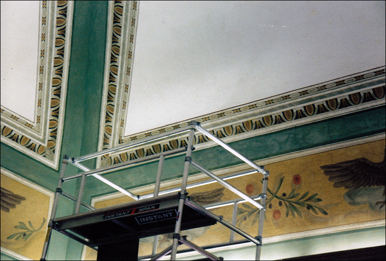 Restauro soffitto decorato - APSA in Vaticano.